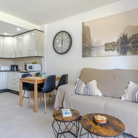 Apt/ Benalbeach Parque Acuatico Apartment *