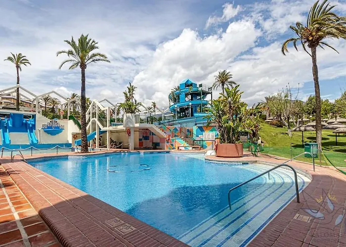 Apt/ Benalbeach Parque Acuatico *